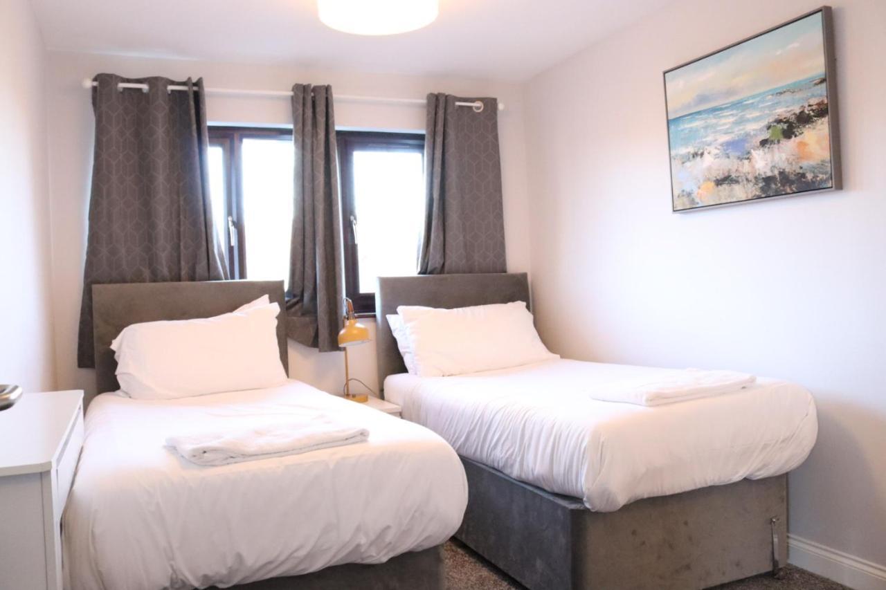 Garland Modern Apartment With Private Garden & Parking Dartford 5 Екстер'єр фото