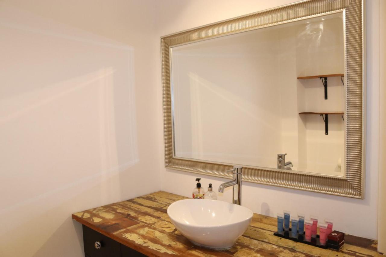 Garland Modern Apartment With Private Garden & Parking Dartford 5 Екстер'єр фото